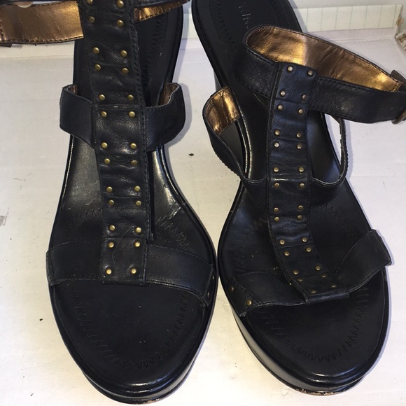 NINE WEST WEDGE HEELS WITH BRONZE STUDS - Picture 5 of 8